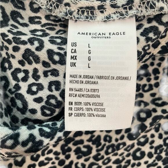 American Eagle Wrap Maxi Skirt Black/White Print Tulip Hem Sz L, EUC - Picture 6 of 8